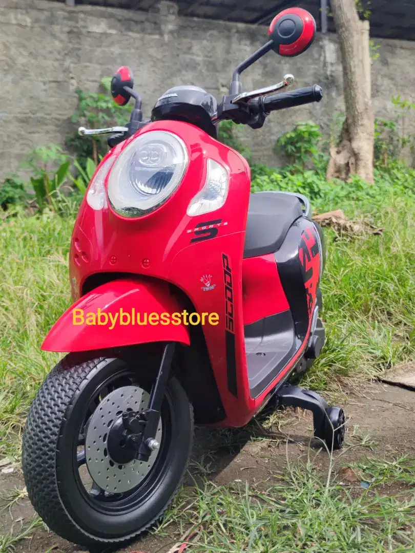 Mainan Motor Aki Honda Scoopy M999- Official Licensed by Honda