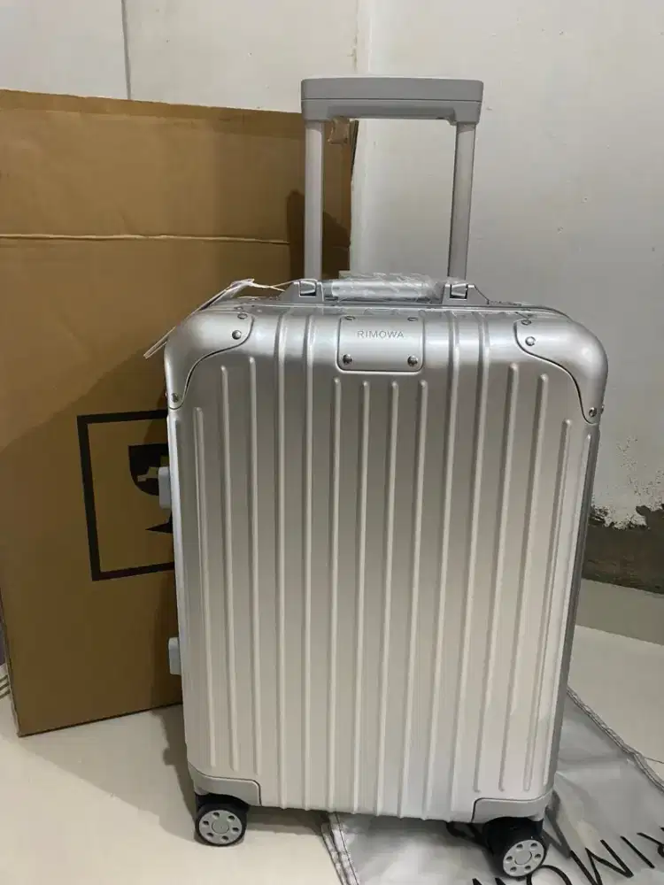 RIMOWA koper SILVER CABIN