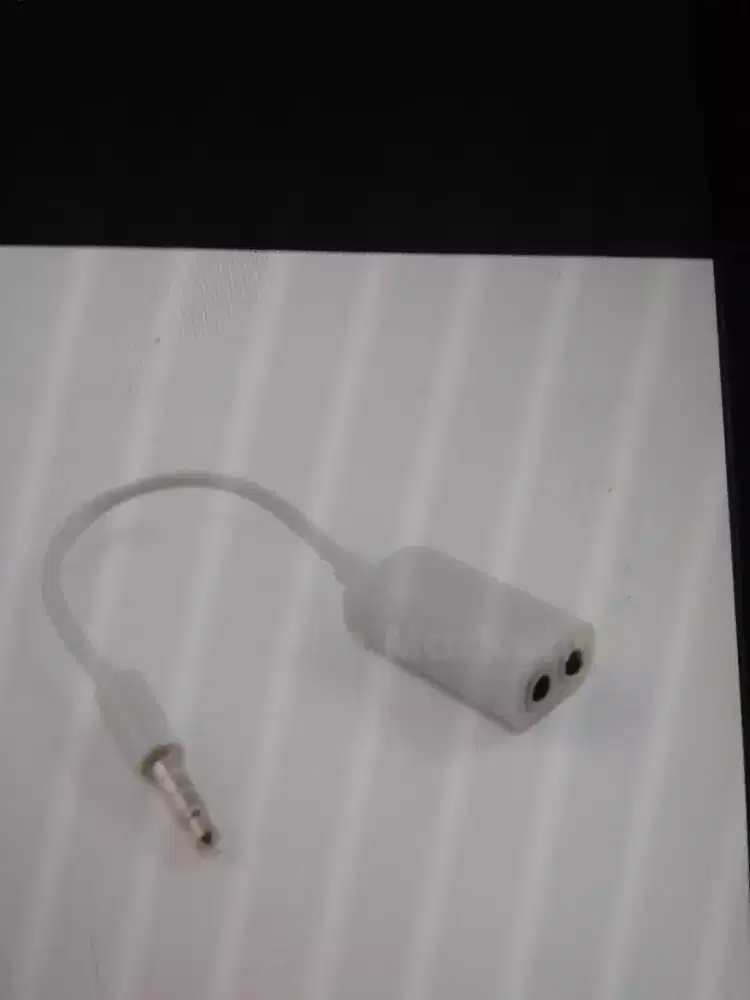 Lain-lain Splitter audio cable kabel adapter 3,5 mm Aux kabel 2 in1