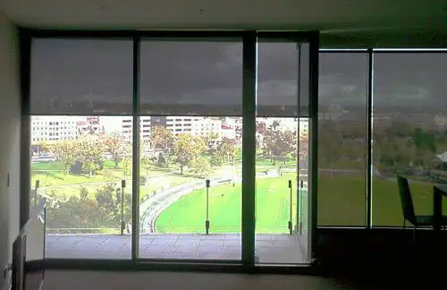 Roller Blind, Tirai Gulung,