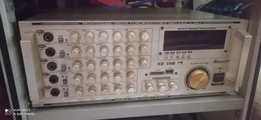 Amplifier bekas