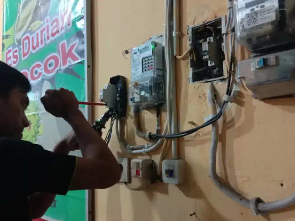 tukang listrik murah dan profesional