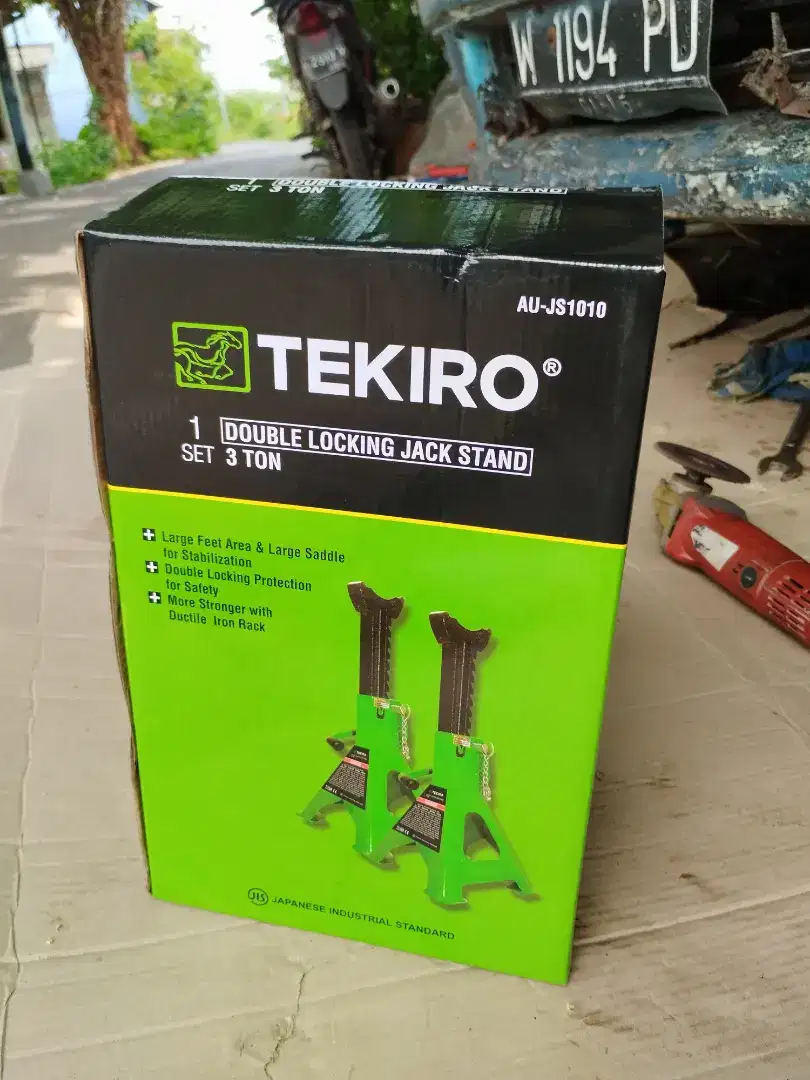 Jack Stand 3 Ton Tekiro (1 Set, 2 Buah, Double Lock)