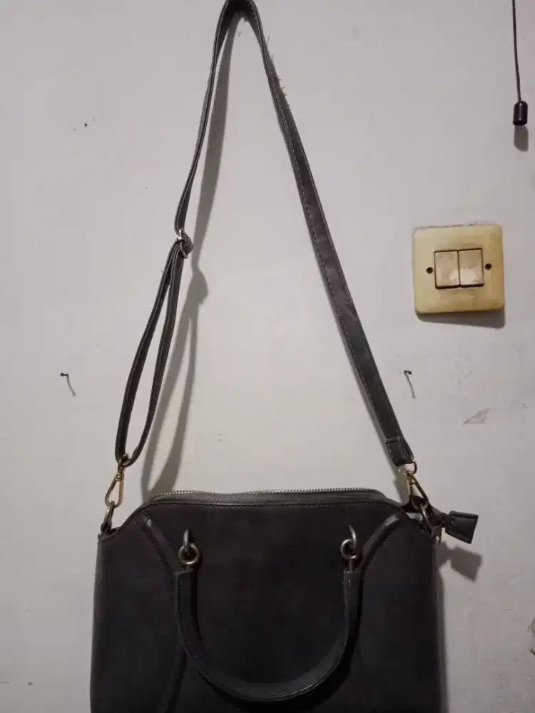 Tas grey ada tali panjang