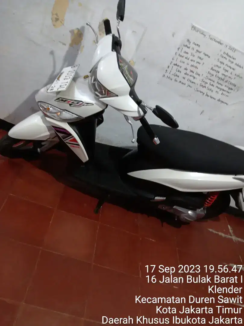 Jual Cepat Yamaha mio J teen warna putih Like New