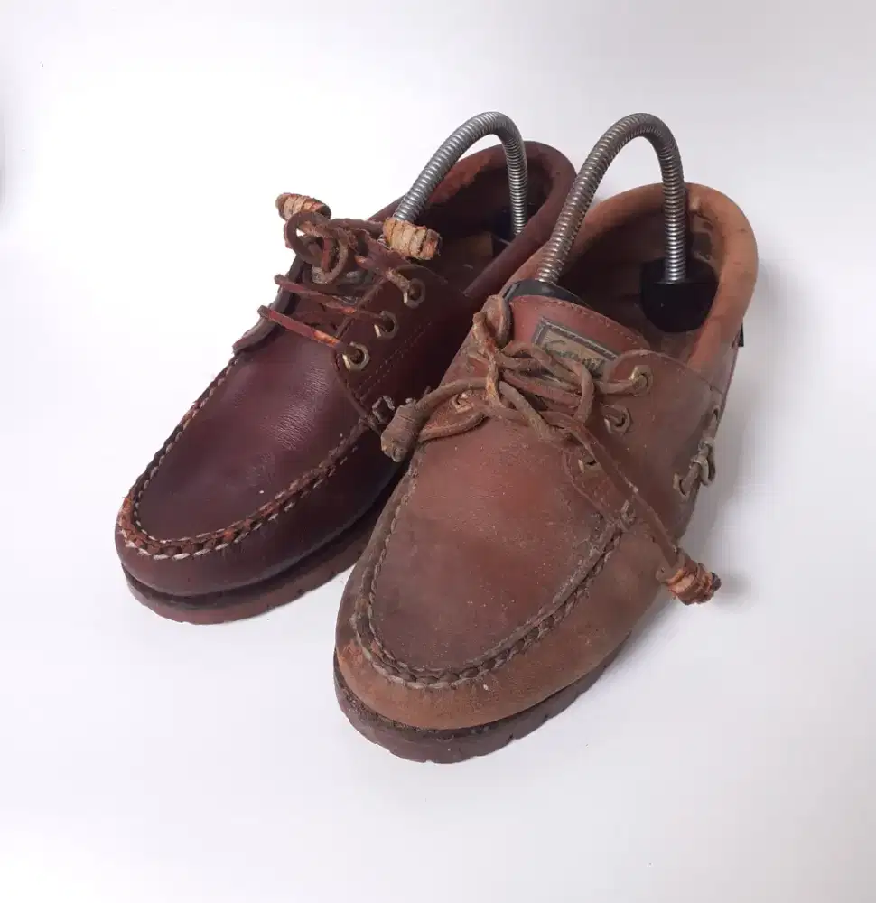 Cuci sepatu & tas ( pickup and delivery service )