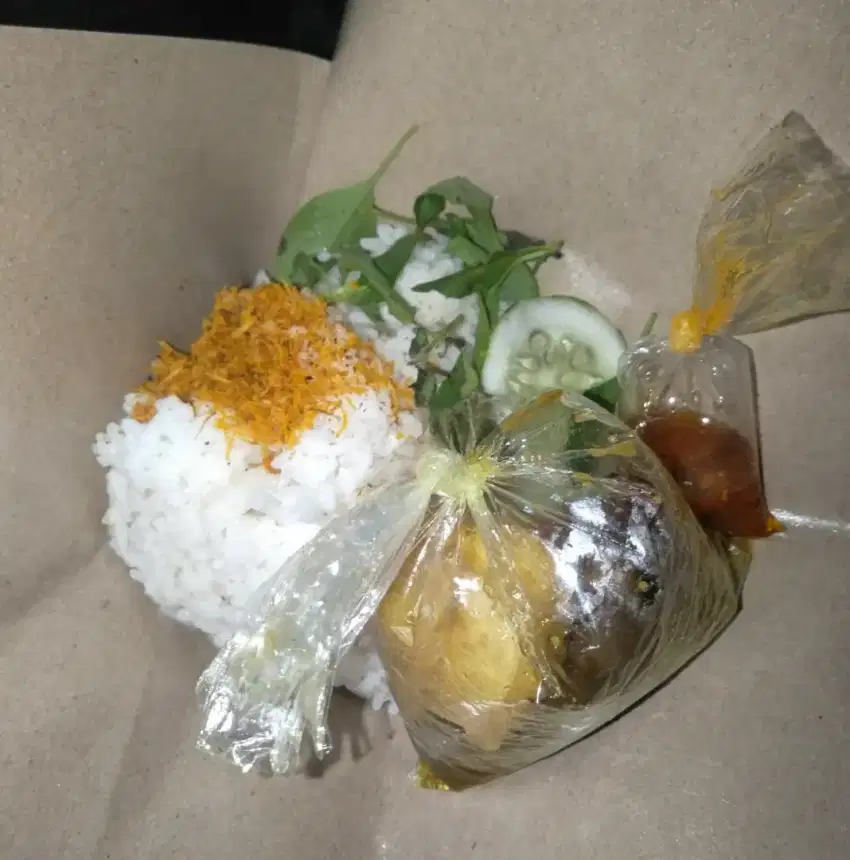 Nasi Bungkus Untuk Jum'at Berkah