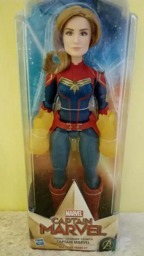 Superhero Captain Marvel