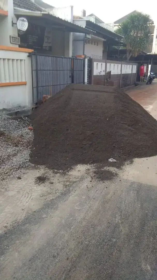 Batu belah kali sirtu sirdam split makadam abu batu pasir pasang cor