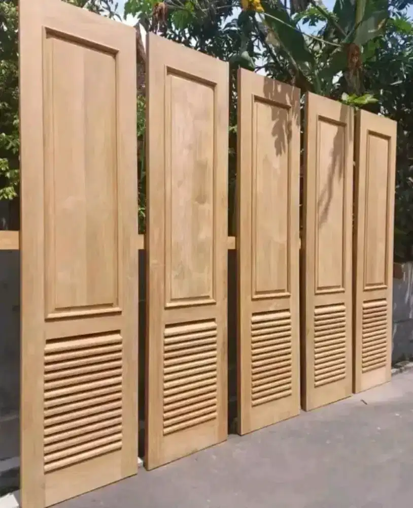 PINTU GARASI KAYU JATI