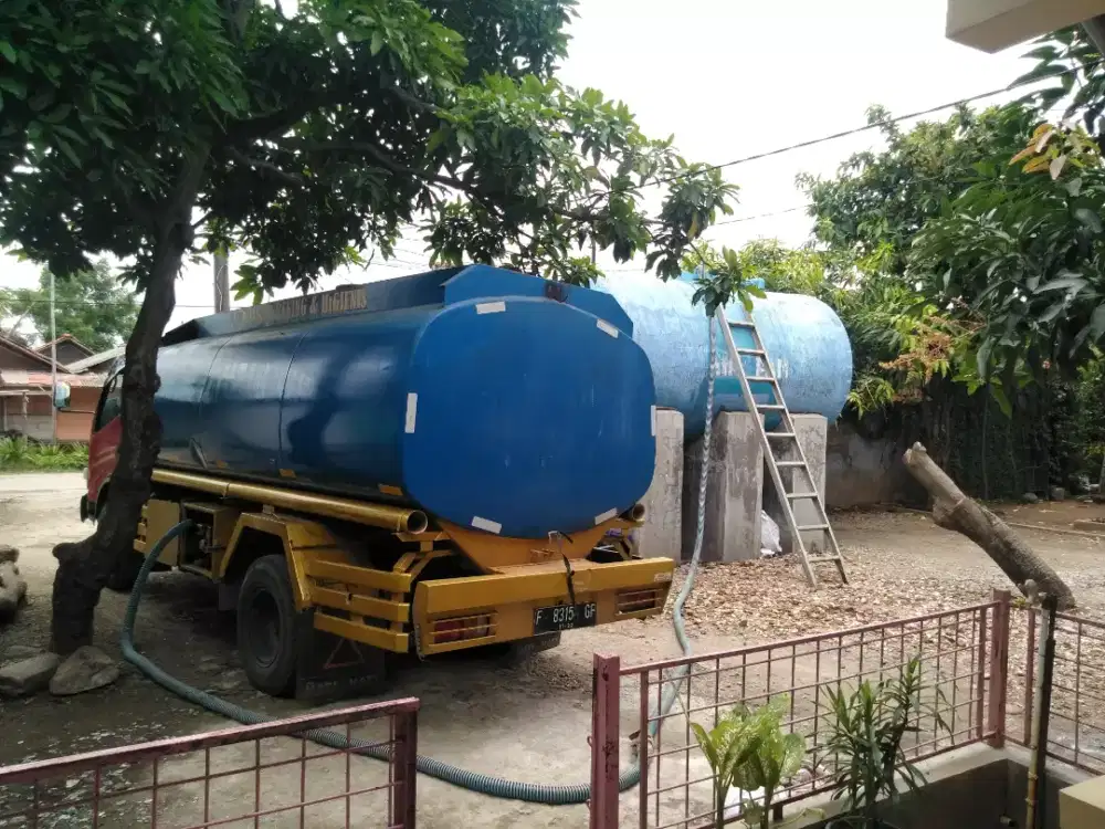 Air besih tanki kapasitas 8000Liter