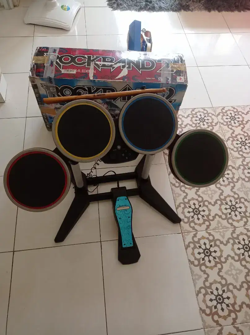 Drum set Rockband 2 fullset. Kaset, dongle, stik drum