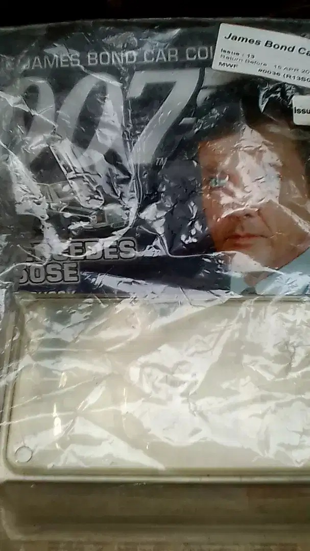 Die cast Mercedes-Benz James Bond series octopus's rare murah