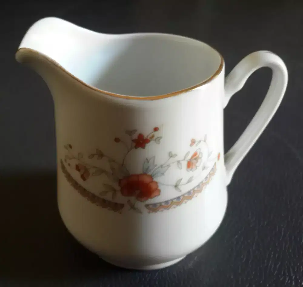 Tempat kopi/ susu / teh vintage import