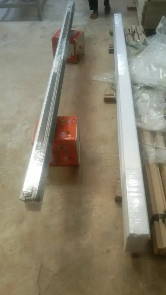 List plint / skirting PVC