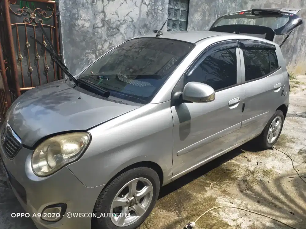 panggilan spesialis kaca film mobil