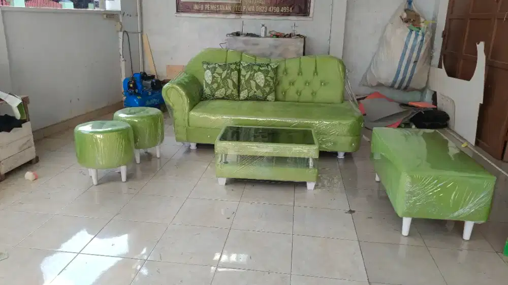 Sofa minimalis elegan