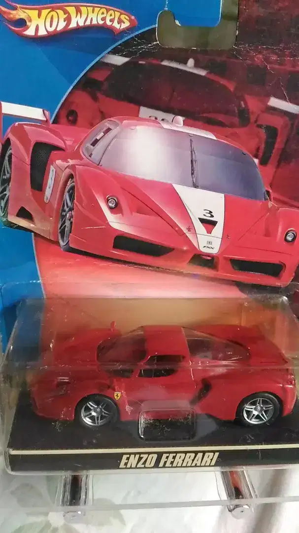 Hot Wheels Enzo Ferrari Official Product