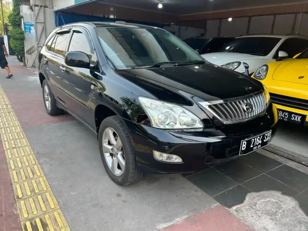 Toyota harrier 2.4 th 2010 AT siap.pakai