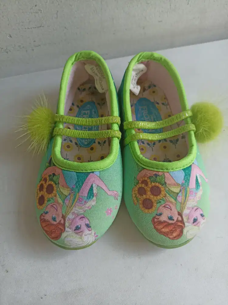 Sepatu anak Disney frozen original sz 23 bagus