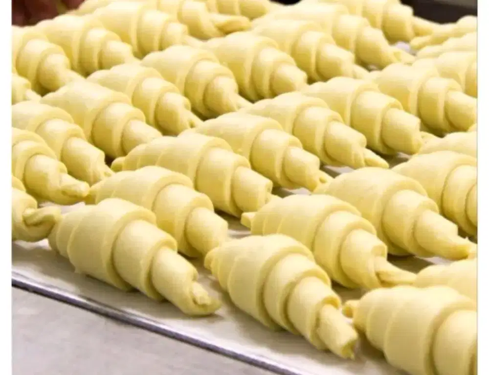 Croissant butter Frozen siap panggang 5pcs