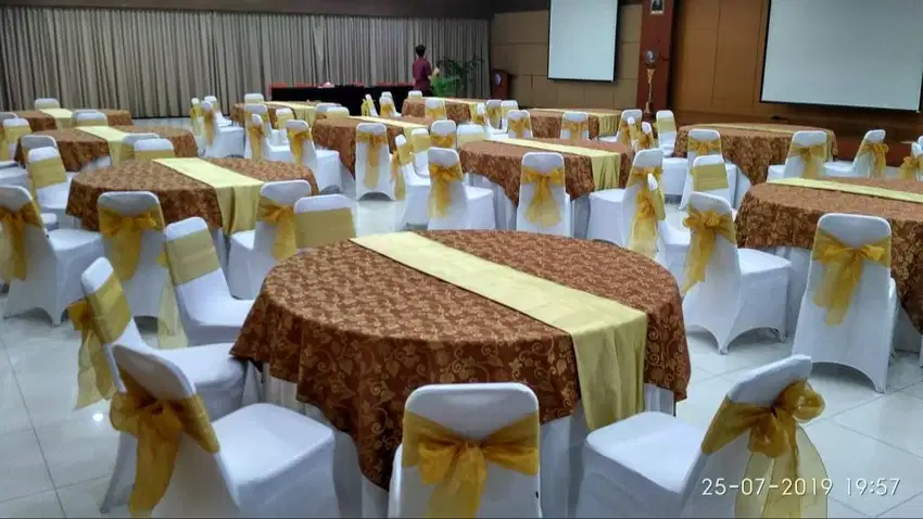 SEWA MEJA BULAT / ROUND TABLE untuk Event Bogor