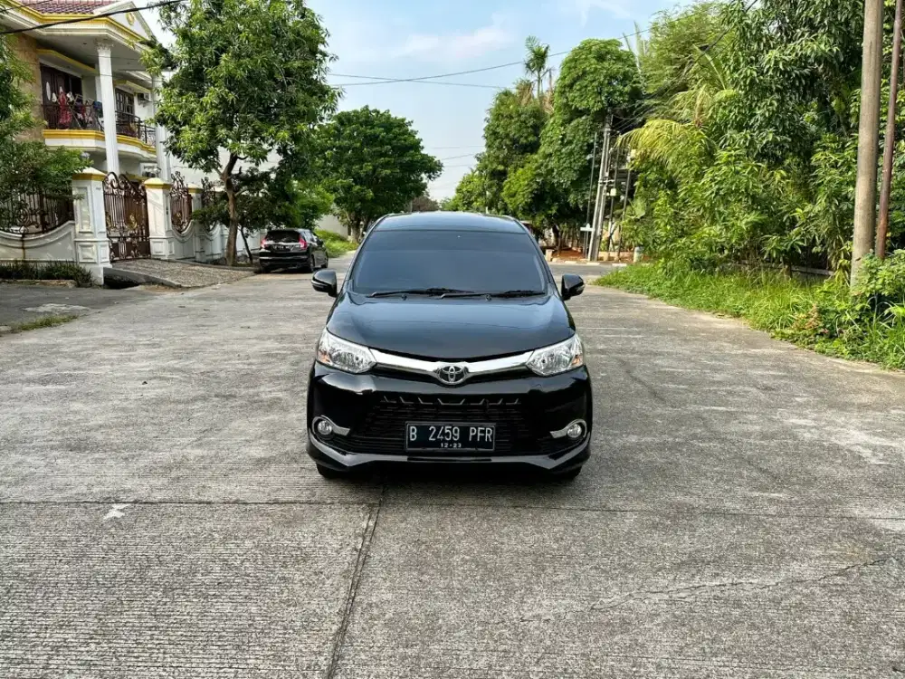 avanza veloz 1.3 2018 hitam