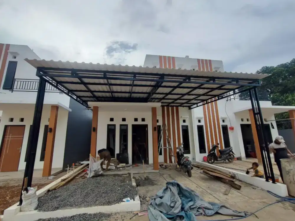 Pemasangan kanopi rumah