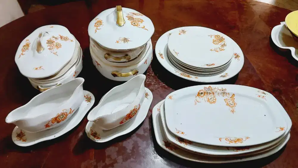 Diner set plate czechoslovakia orange flower antik