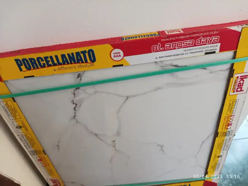 Granit 80 cm merk Ikad - Belezza White