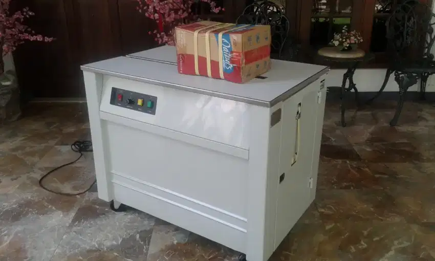 Strapping Machine Pengikat Carton,Kayu, Bal Kain dll.