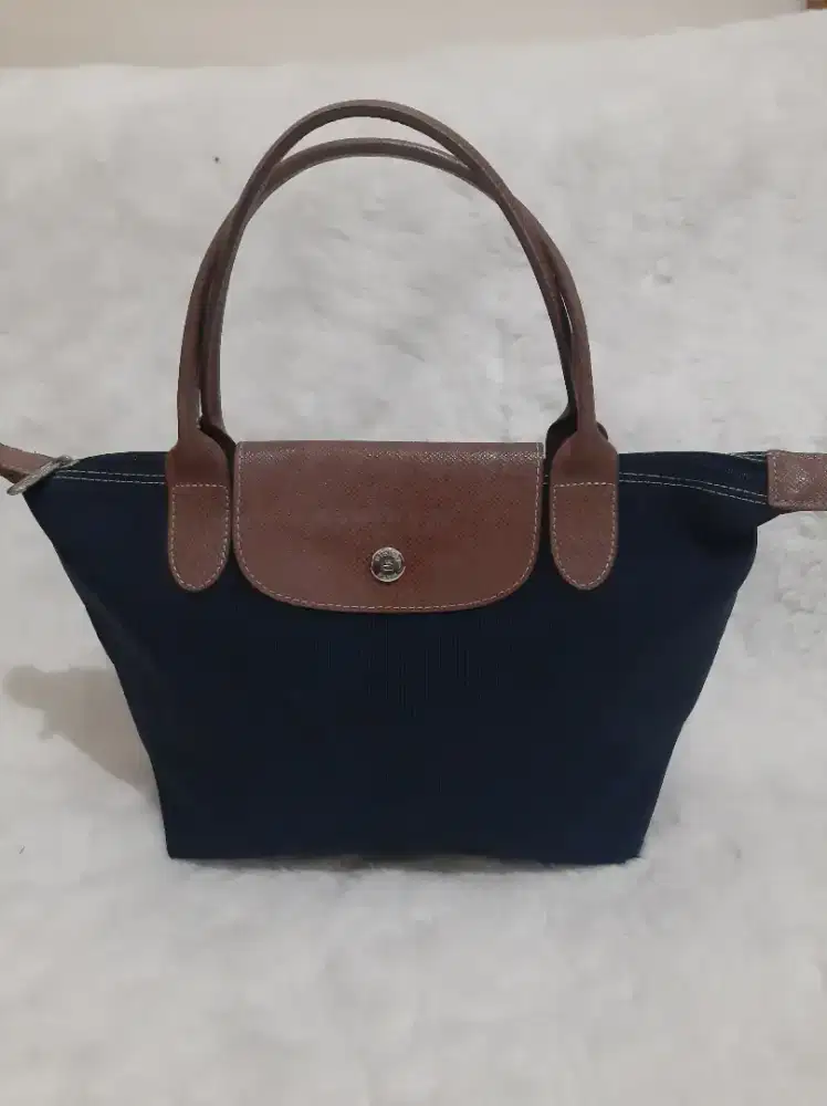 Tote navy cantik sisley
