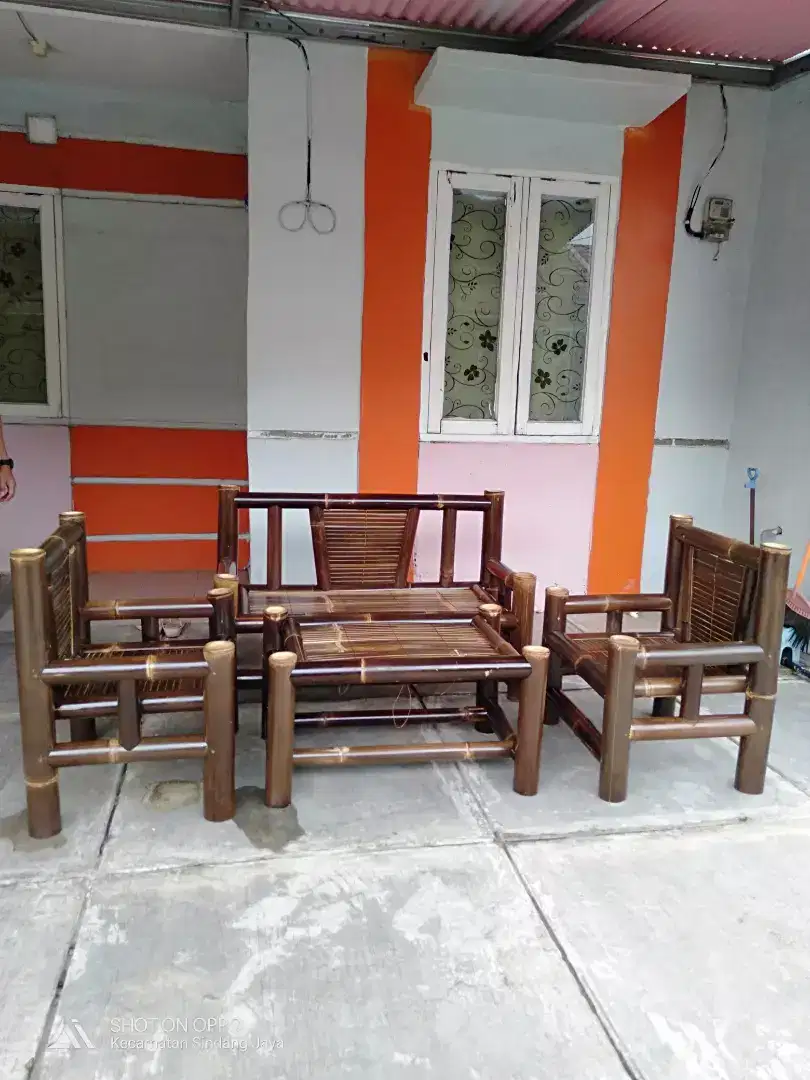 Jual kursi bambu 1 set ( setelan)