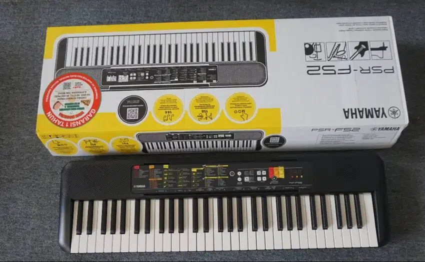 Keyboard Yamaha F52