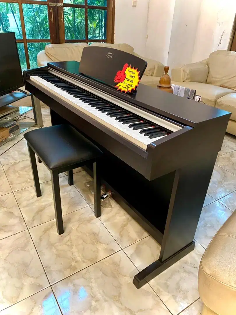 Piano Yamaha Arius YDP DGX Clavinova