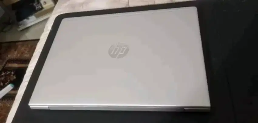 dicari., .laptop HP dll harga tinggi proses cepat diutamakan sehat