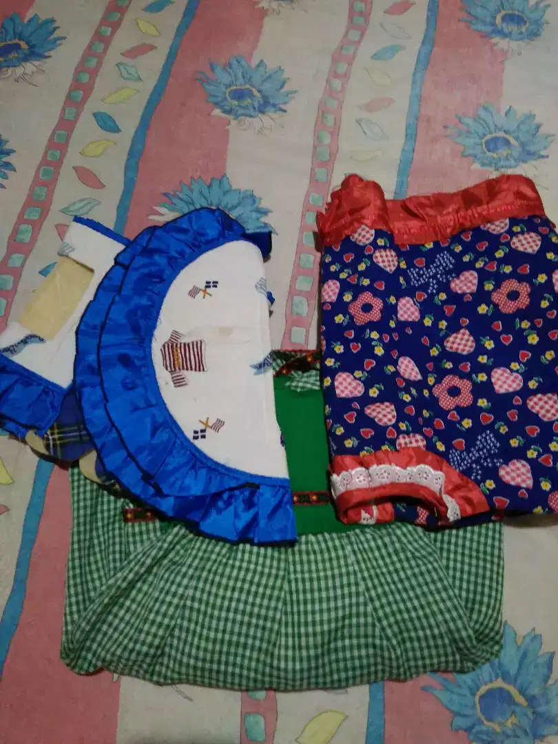 3 buah penutup magic com, tudung saji dan tv