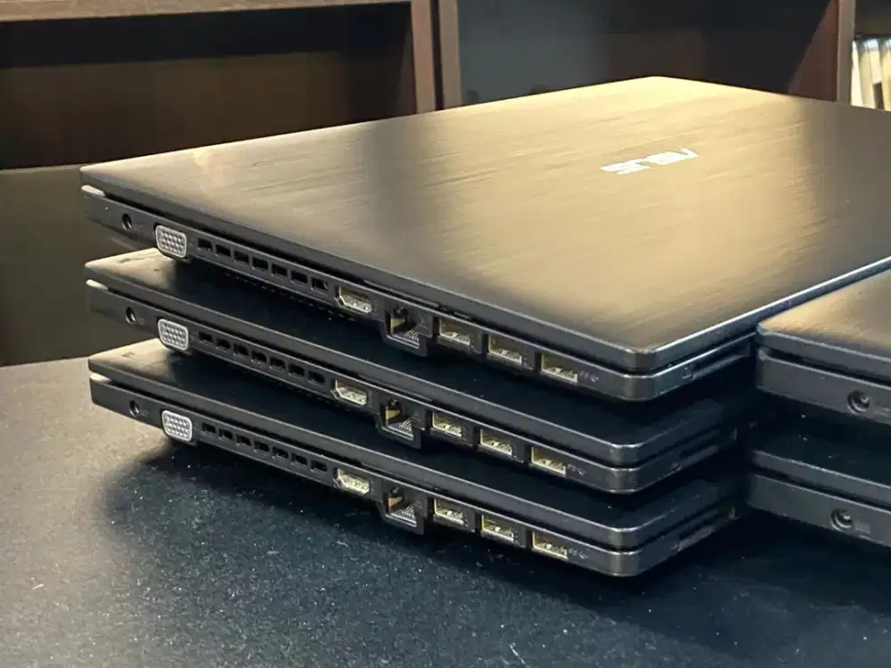 Sewa Laptop untuk kantor/individu/korporat/event