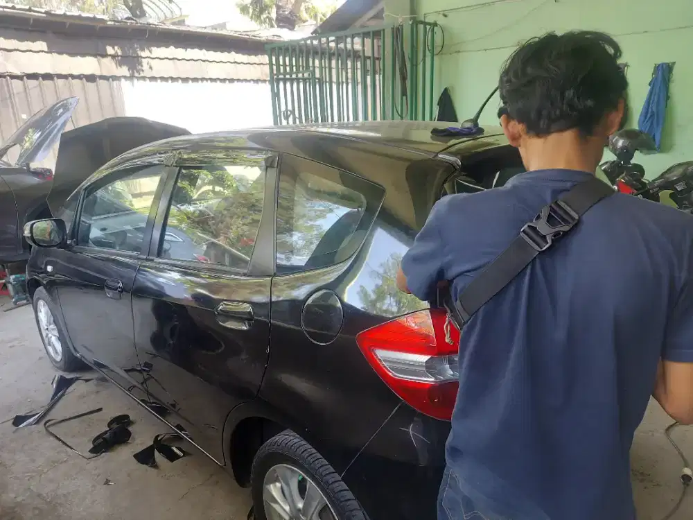 spesialis kaca film mobil, brand terbaik dikelasnya