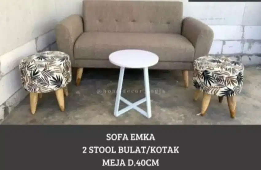 Sofa Retro Minimalis