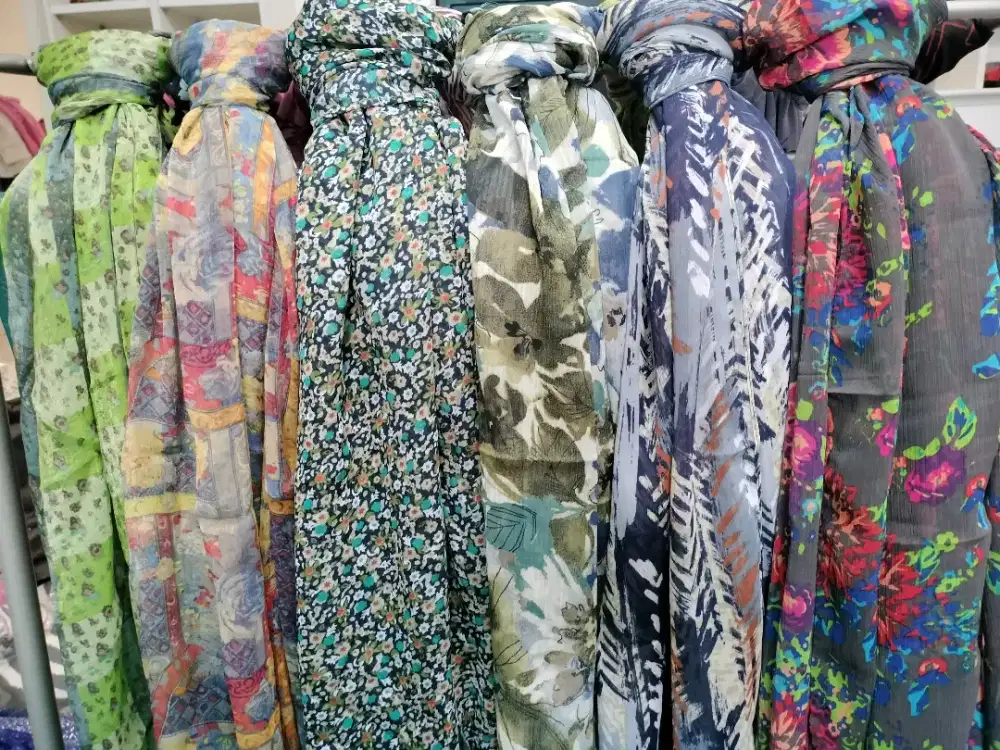 Pasmina/kerudung motif cantik