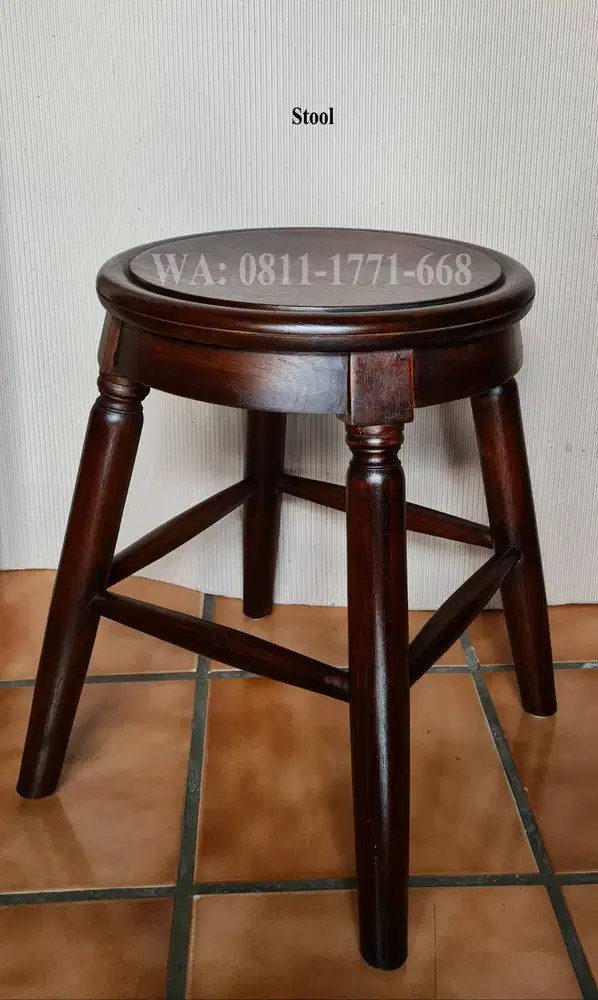 Stool bulat kayu jati