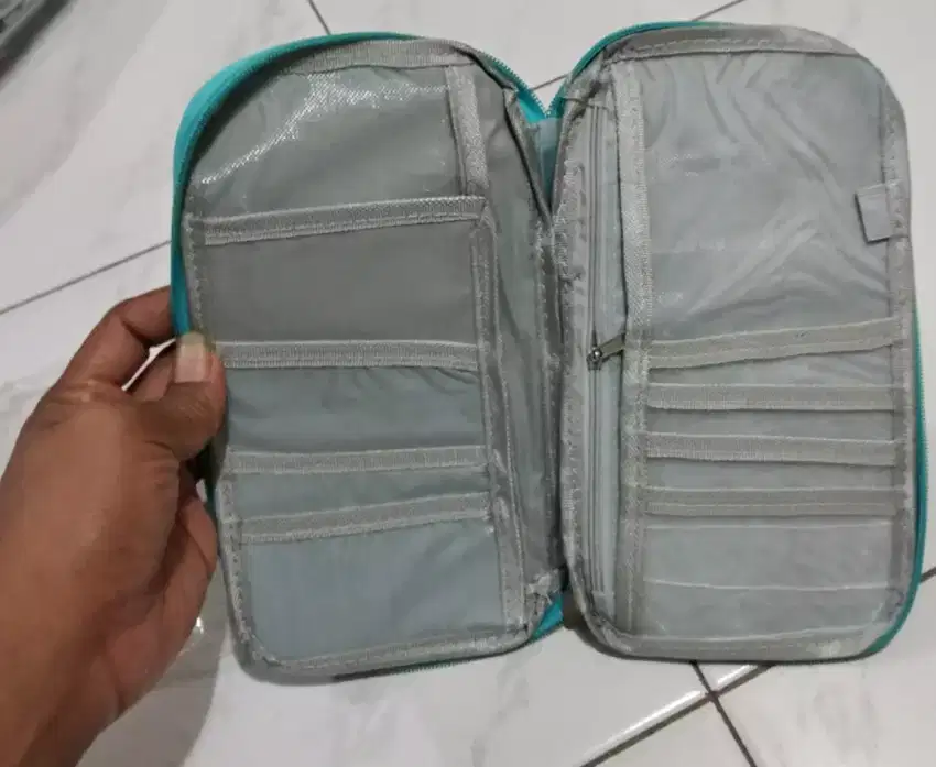 Dompet, dompet dokumen,tas mini