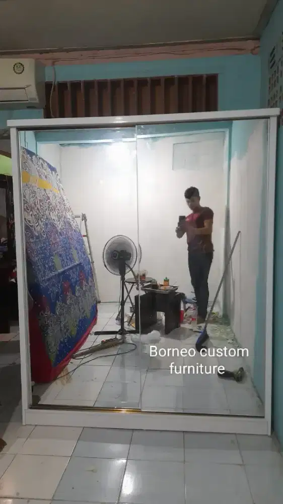 Lemari pakaian sleding 2p full kaca minimalis