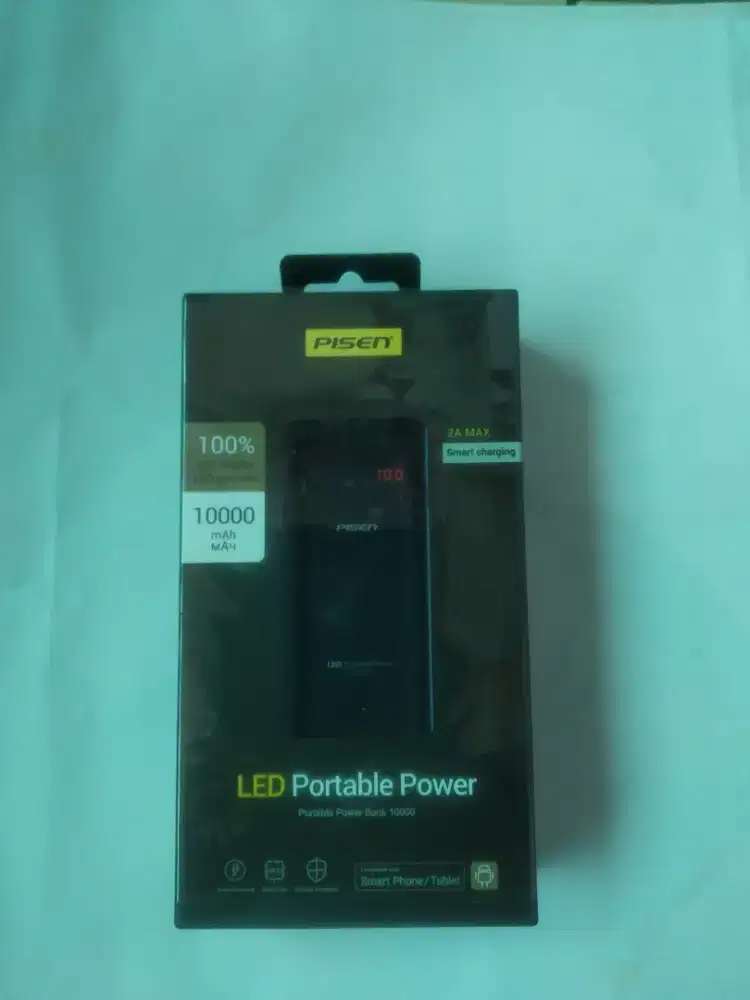 Pisen LED Powerbank II 10000 mAh - Hitam