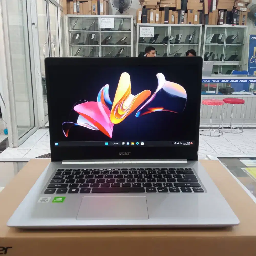 Laptop baru Acer S40-51 i5 gen 10 ram 8 ssd 256GB win 11 layar 14inch