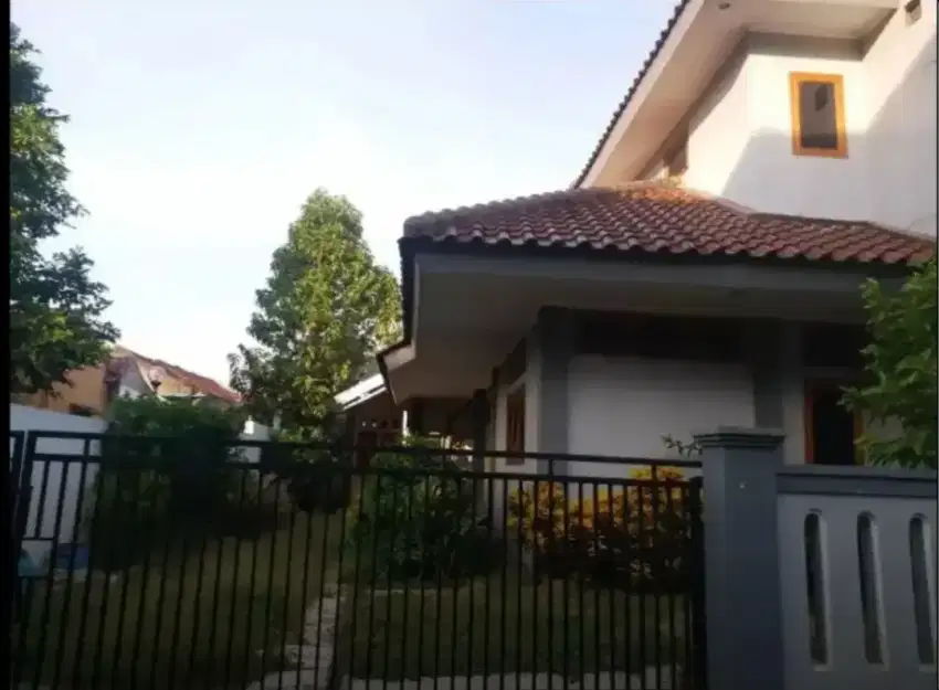 Rumah mewah 2 tingkat Subang kota