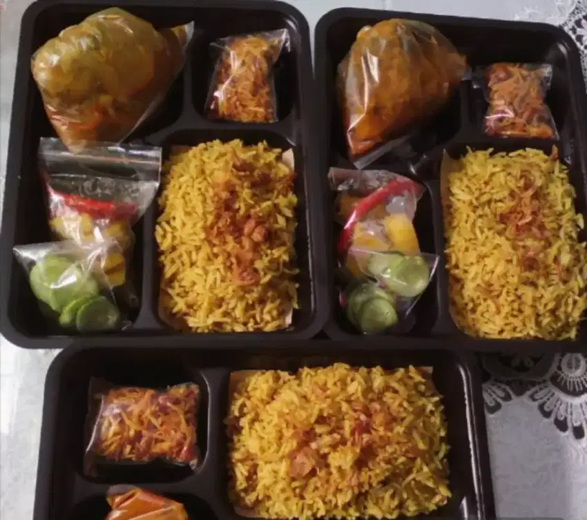 Nasi briyani box bento