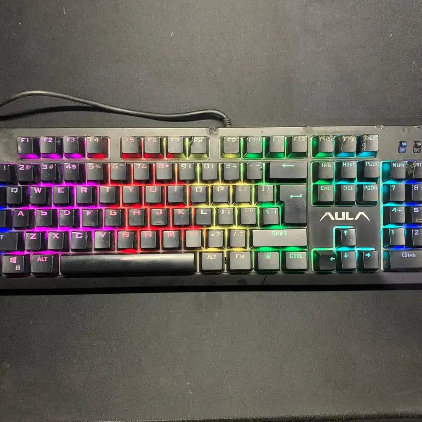 Mechanical Keyboard Aula, Keyboard Gaming, Full RGB, Minus Fisik,Murah