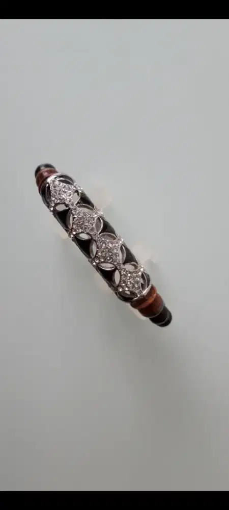 Gelang Seni Campuran